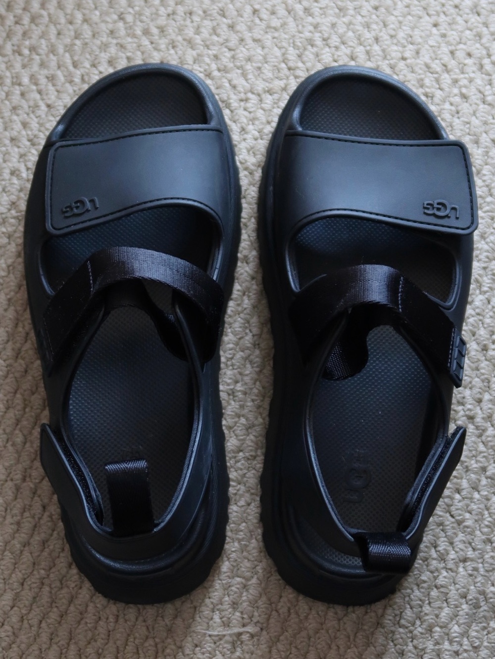 UGG Golden Glow Platform Sandals Black Women’s Size 9